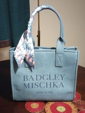 Badgley Mischka NY Elle Tote